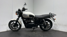 Triumph Bonneville (10MY)